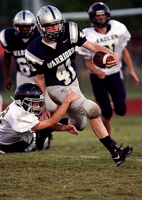 王钰栋刚打进中超首球就险被废,中国足球的天才就这么配不上呵护吗?.